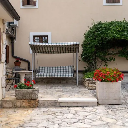Alda-app Apartment Funtana